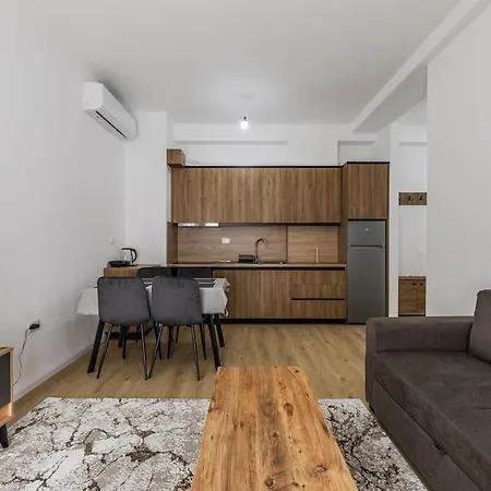 Appartement & Quiet Flat 1br By Pikhost *