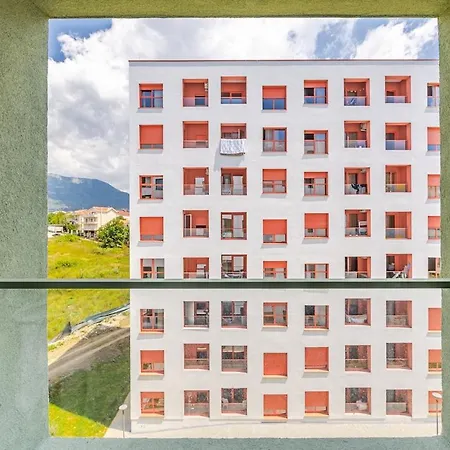 & Quiet Flat 1br By Pikhost